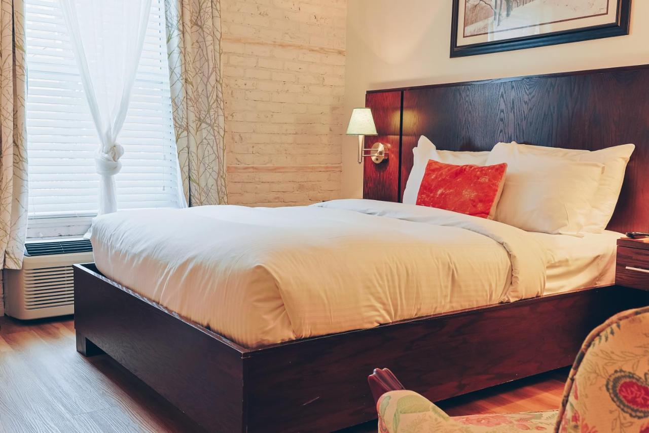 Auberge Aux Deux Lions Quebec City Bagian luar foto
